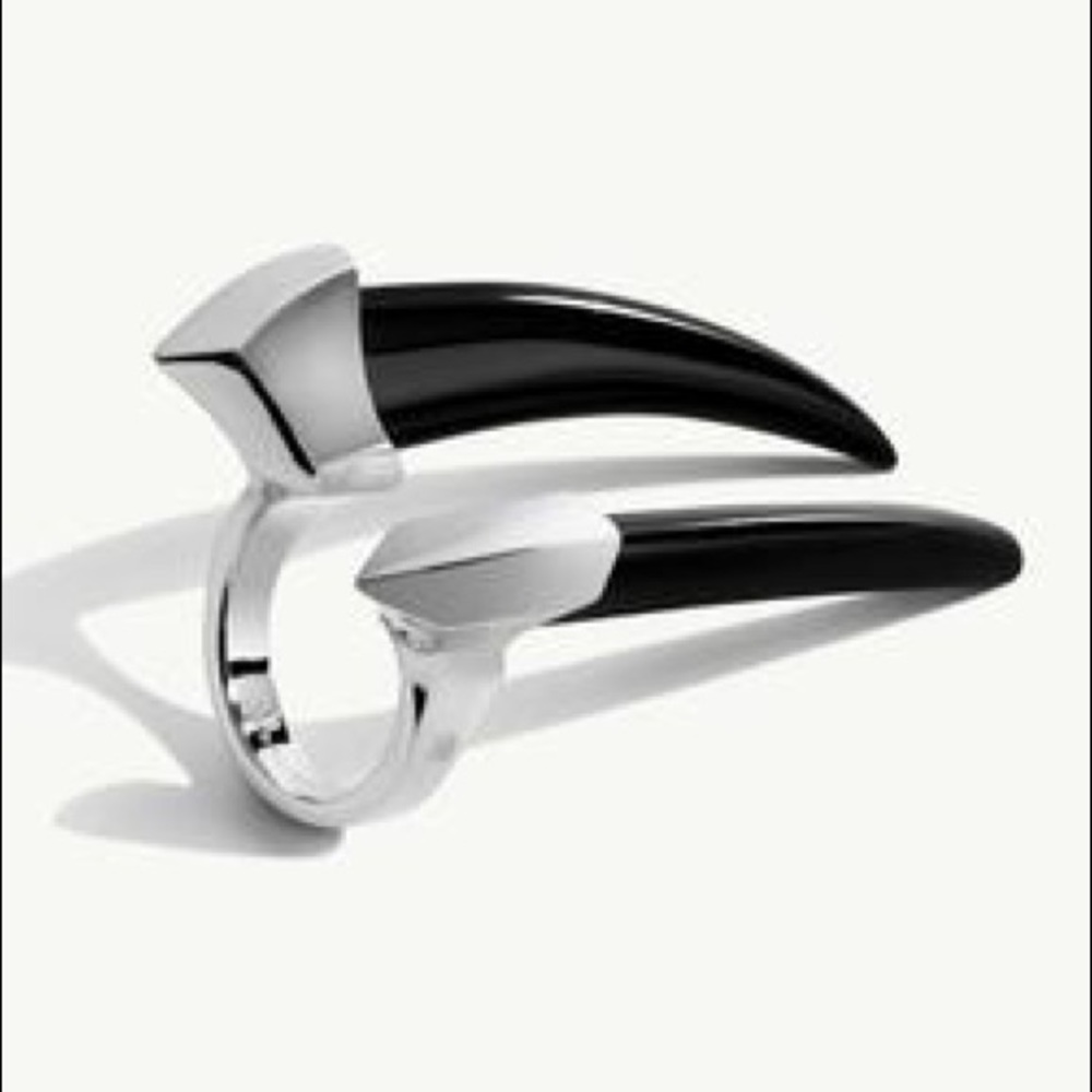 Diaboli Kill Damian Onyx and Silver ring sz7